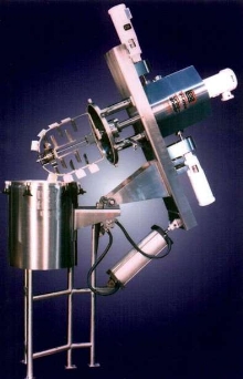 Mixer/Agitator employs triple concentric shaft design.