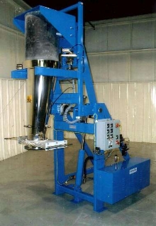 Drum Discharging System offers dust-tight operation.