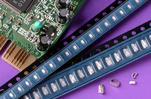 Test Points suit high-density printed circuit boards.