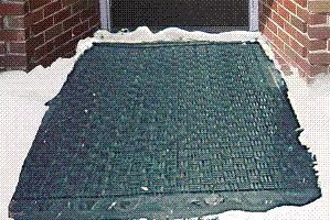 Heated Floor Mat Eliminates Snow Ice And Water Worries