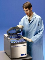 Centrifugal Concentrator cools samples to -4°C.