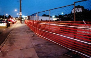 Plastic Reflective Fence withstands harsh environments.