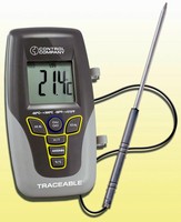 Thermometer conceals 42 in. probe cable in its case.