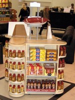 Modular System optimizes visibility in retail environments.