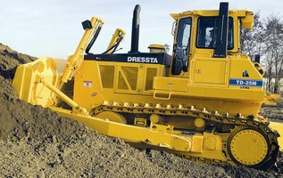 Crawler Dozers handler high power at low engine speeds.