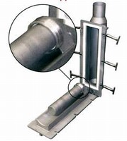 Magnet removes tramp metal in pneumatic systems.