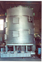 Dryer handles solvent wet or oxygen-sensitive materials.