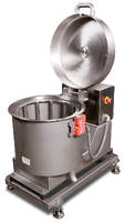 Centrifugal Dryer removes moisture from fresh-cut produce.