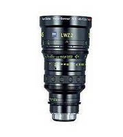 Zoom Camera Lens covers ANSI Super 35 image area of 0.980 x 0.7362 in.