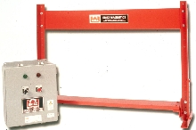 Metal Detector handles conveyor speeds from 60-1000 fpm.