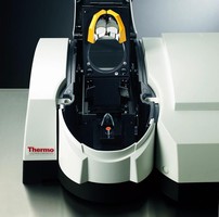 Spectrophotometer Accessory characterizes tiny solid samples.