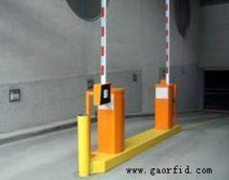 RFID Parking Barrier Gate enables wide lane management.