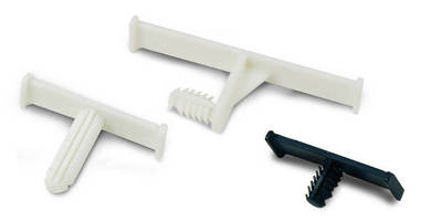 Fir Tree Bundling Clips are available in three sizes.