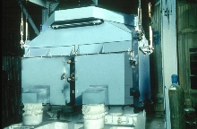 Vibratory Screeners sort materials as fine as 200 microns.