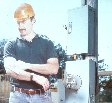 Sunscreen Towels protect outdoor workers.